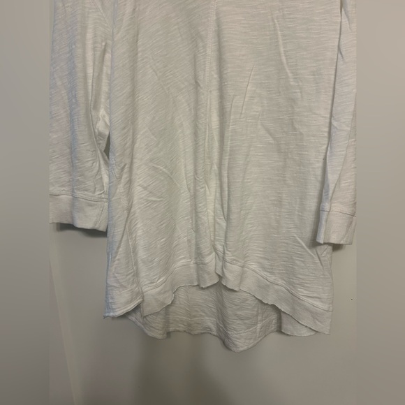 Wilt 3/4 Sleeve V-Shirt Tail Tee - Picture 4 of 8